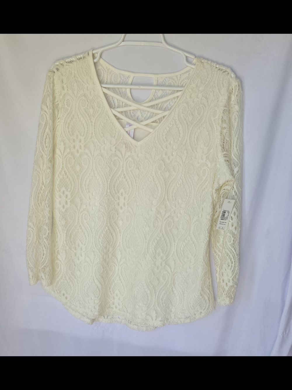 Lace Crisscross V-Neck Women's Juniors XXL/2XG (19) Top in Cream